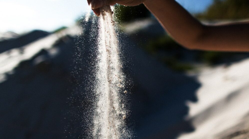 Investing in Silica Sand: What You Need to Know About Silica Sand Price in the Philippines